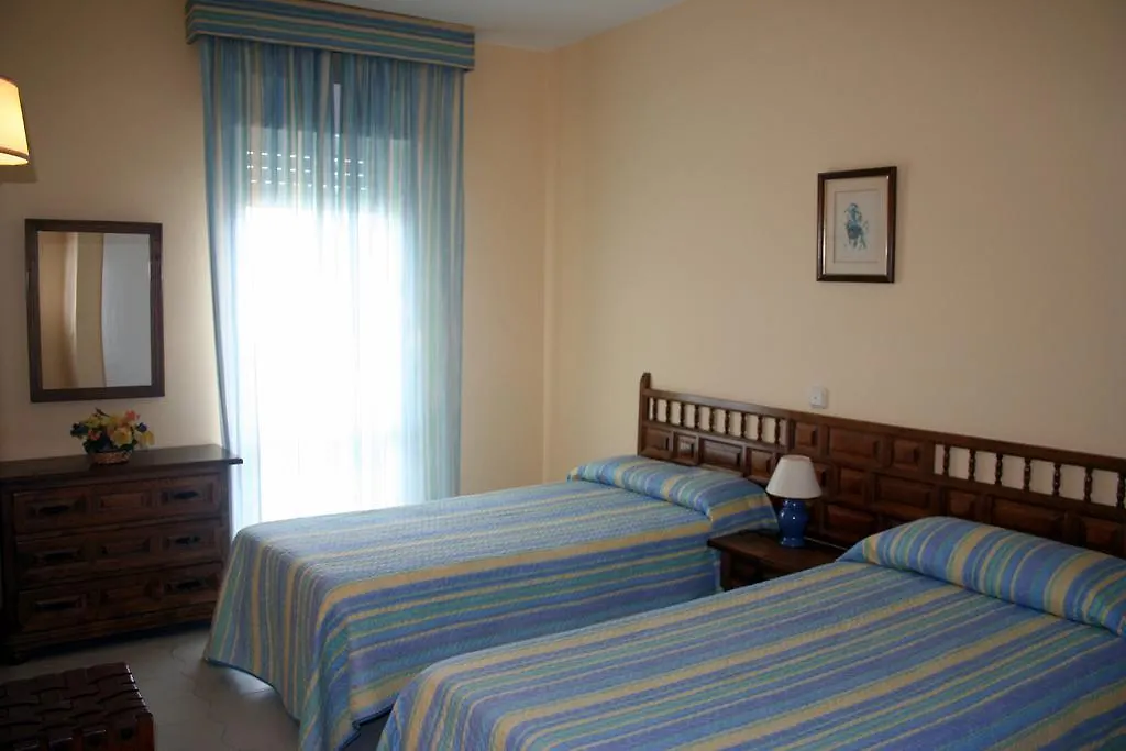 Apartamentos Benal Beach Geinsa 베날마데나코스타